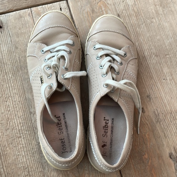 Josef Seibel 38 / 7.5 Leather - Picture 2 of 6